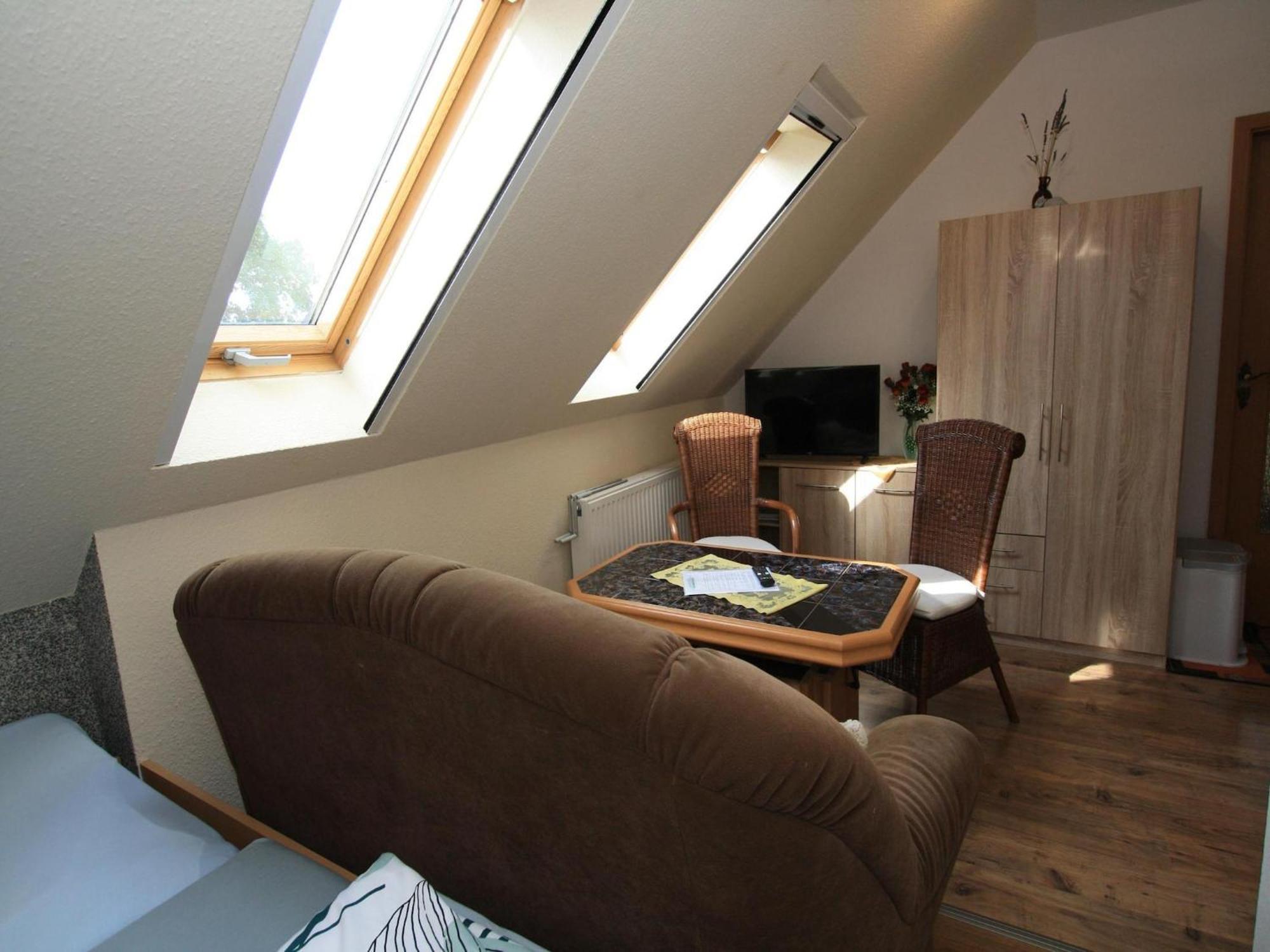 Apartment In Luckaitztal Gossda With Parking Space Luaran gambar