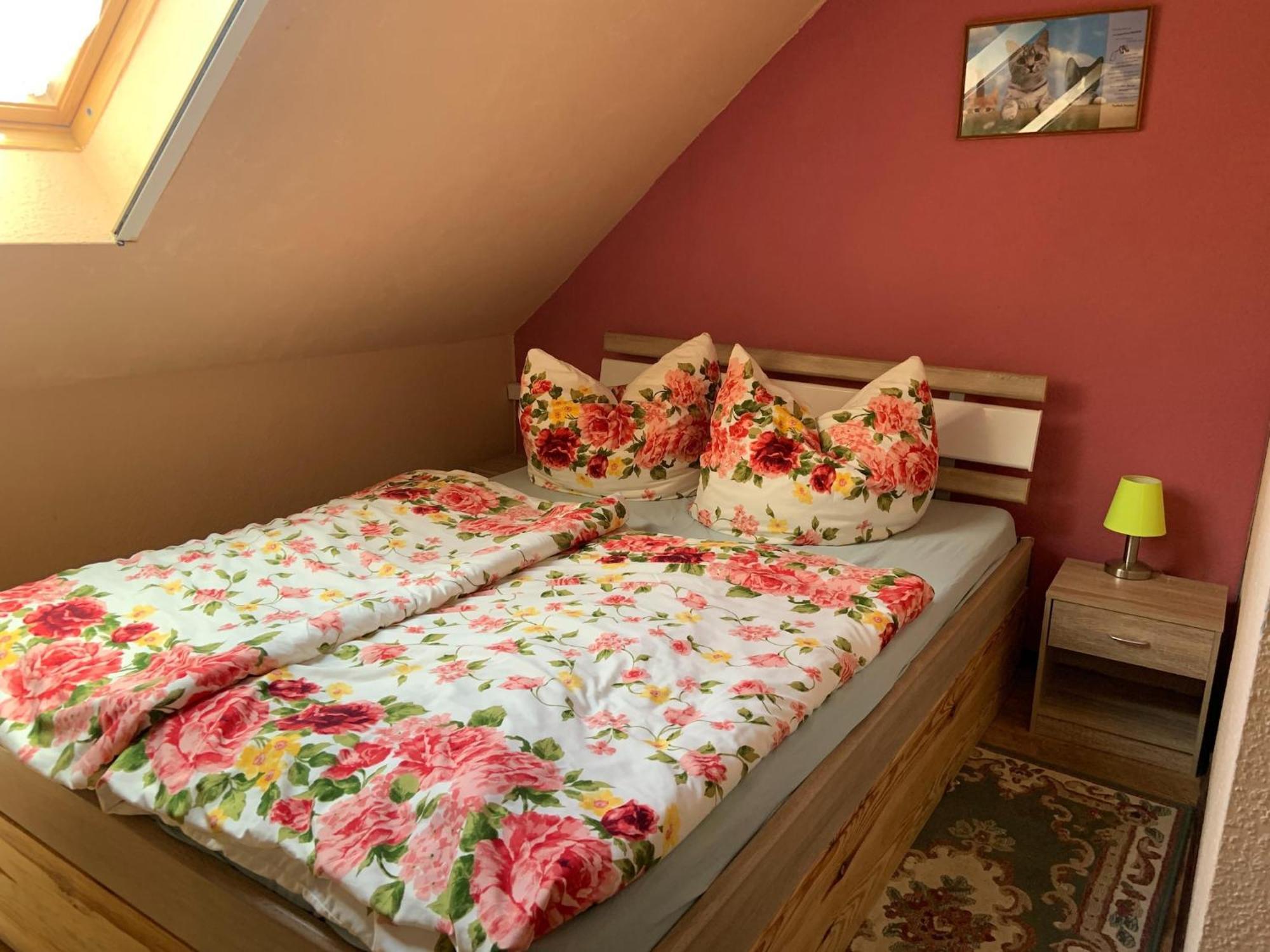 Apartment In Luckaitztal Gossda With Parking Space Luaran gambar